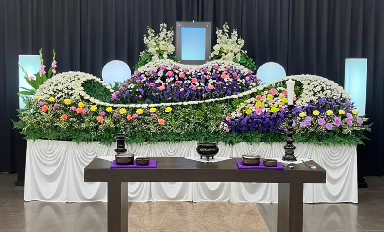 実績１式場を彩る花